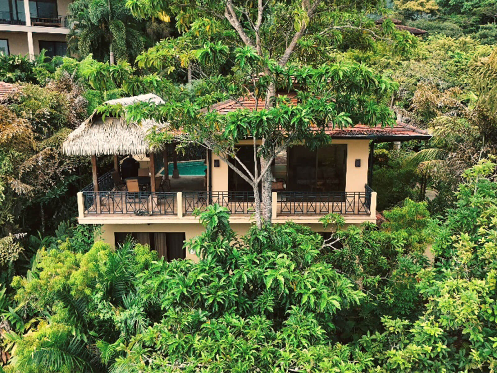 villa-tuanis_2.jpg