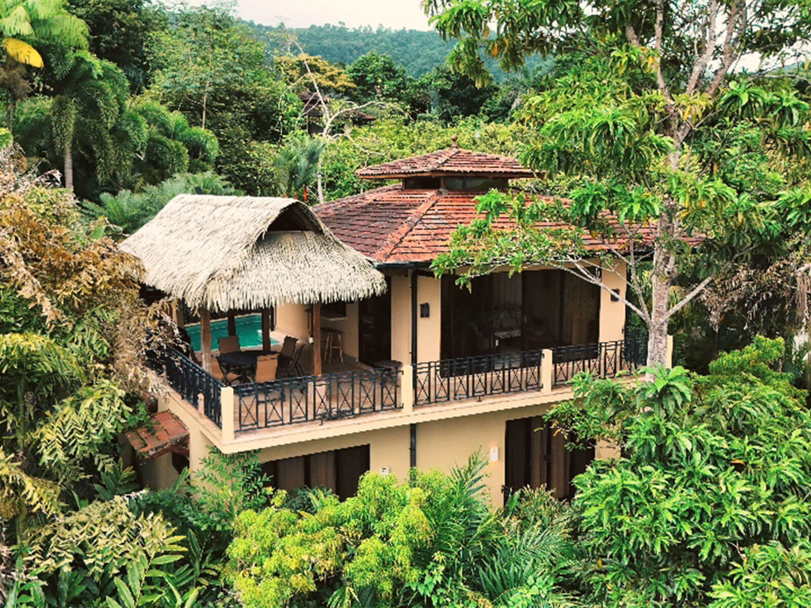 villa-tuanis_3.jpg